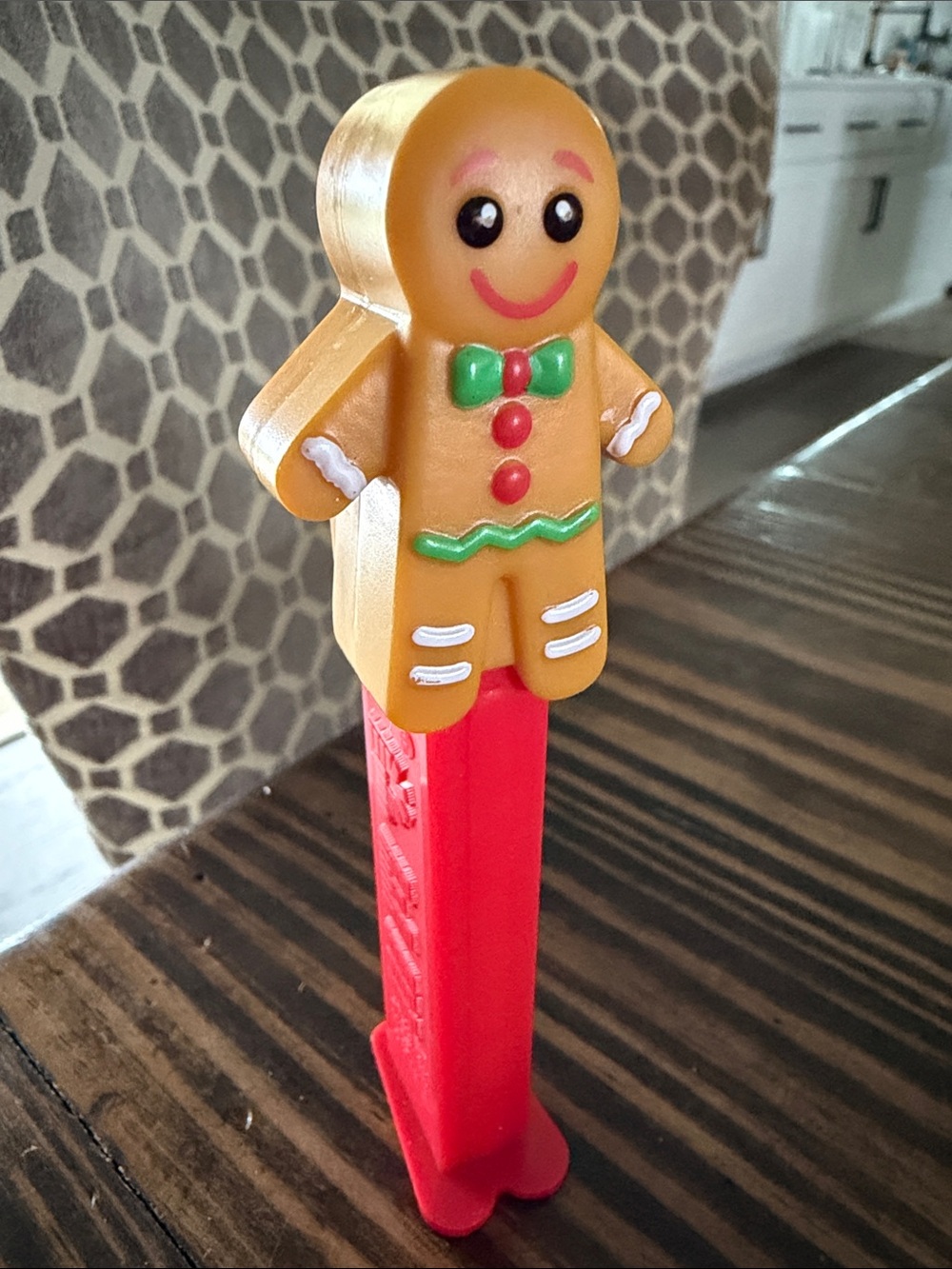 Gingerbread Man PEZ Dispenser - Red Stem